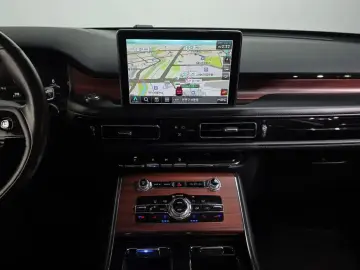 2021 Lincoln Aviator с пробегом 73 203 км