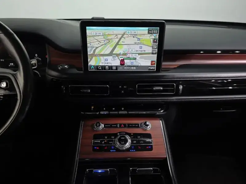 2021 Lincoln Aviator с пробегом 73 203 км