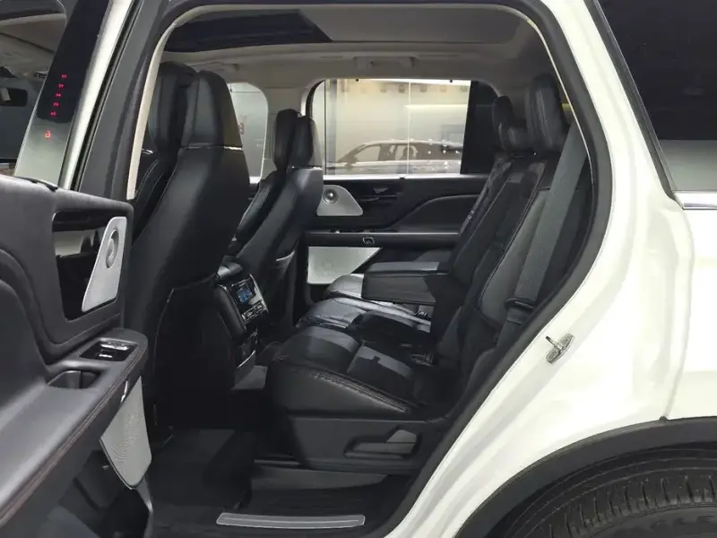 2021 Lincoln Aviator с пробегом 73 203 км