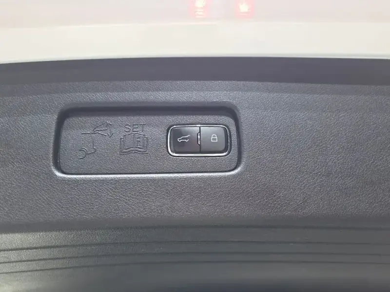 2021 Lincoln Aviator с пробегом 73 203 км