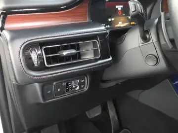 2021 Lincoln Aviator с пробегом 73 203 км