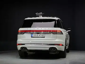 2023 Lincoln Aviator с пробегом 27 272 км