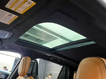 2023 Lincoln Aviator с пробегом 27 272 км
