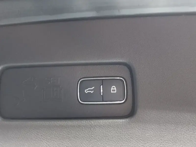 2020 Lincoln Aviator с пробегом 162 271 км