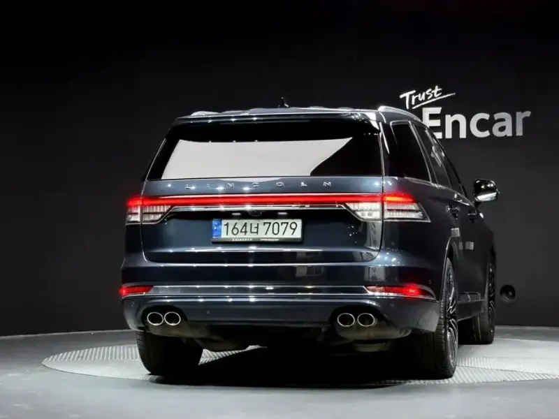 2022 Lincoln Aviator с пробегом 63 977 км