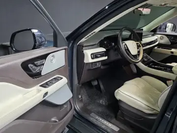 2022 Lincoln Aviator с пробегом 63 977 км