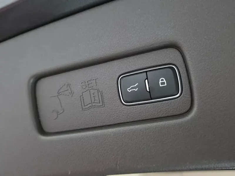2020 Lincoln Aviator с пробегом 157 027 км