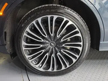 2021 Lincoln Aviator с пробегом 21 016 км