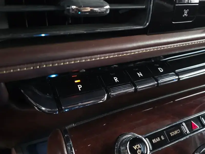 2023 Lincoln Aviator с пробегом 43 883 км
