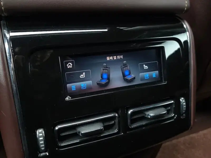 2023 Lincoln Aviator с пробегом 43 883 км