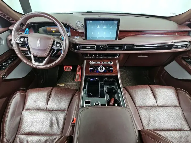 2020 Lincoln Aviator с пробегом 80 347 км