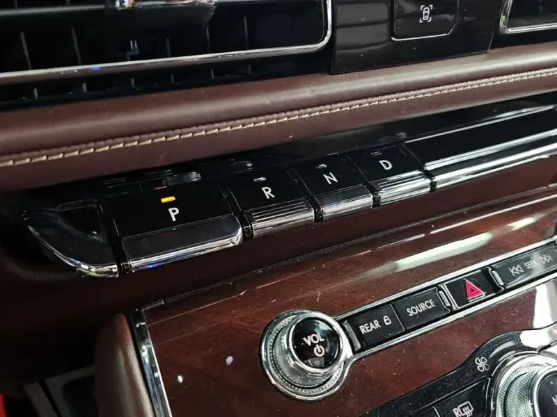 2020 Lincoln Aviator с пробегом 80 347 км