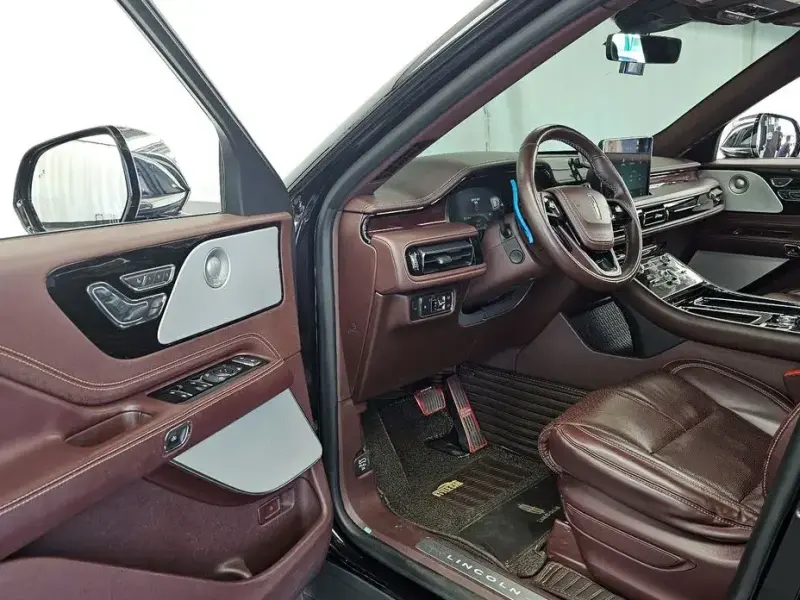 2020 Lincoln Aviator с пробегом 80 347 км