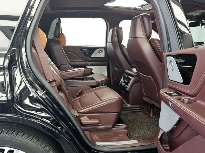 2020 Lincoln Aviator с пробегом 80 347 км