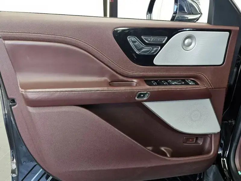 2020 Lincoln Aviator с пробегом 80 347 км