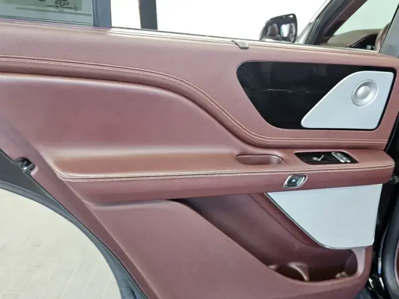 2020 Lincoln Aviator с пробегом 80 347 км