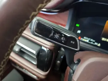 2020 Lincoln Aviator с пробегом 80 347 км