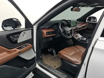 2021 Lincoln Aviator с пробегом 84 861 км