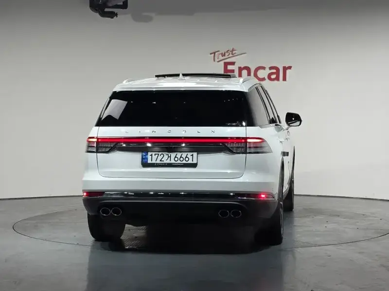 2023 Lincoln Aviator с пробегом 22 359 км