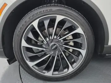 2021 Lincoln Aviator с пробегом 38 543 км