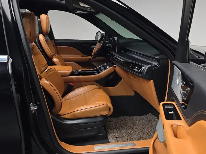 2021 Lincoln Aviator с пробегом 45 380 км
