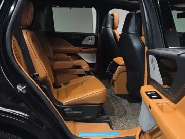 2021 Lincoln Aviator с пробегом 45 380 км