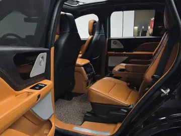 2021 Lincoln Aviator с пробегом 45 380 км