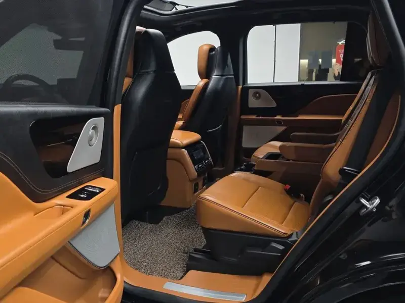 2021 Lincoln Aviator с пробегом 45 380 км