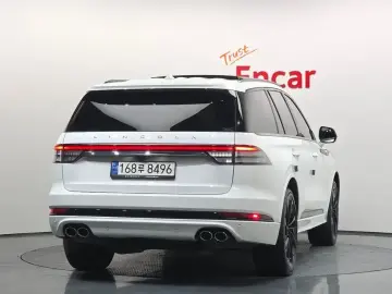 2023 Lincoln Aviator с пробегом 11 104 км