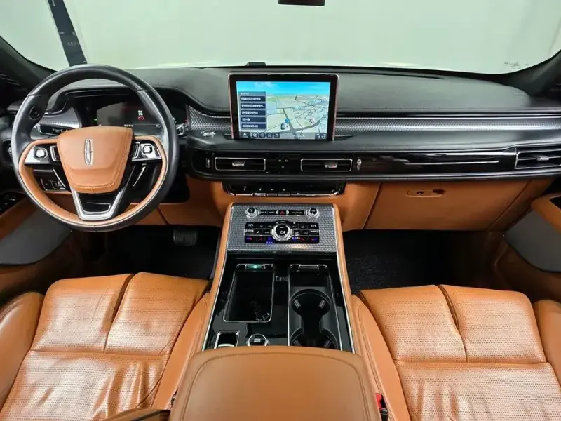 2020 Lincoln Aviator с пробегом 76 377 км