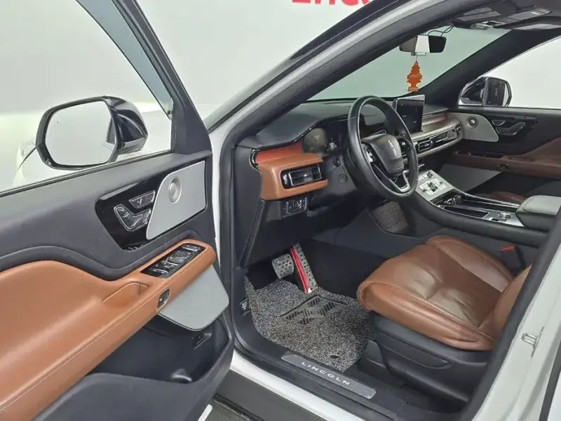 2020 Lincoln Aviator с пробегом 71 033 км