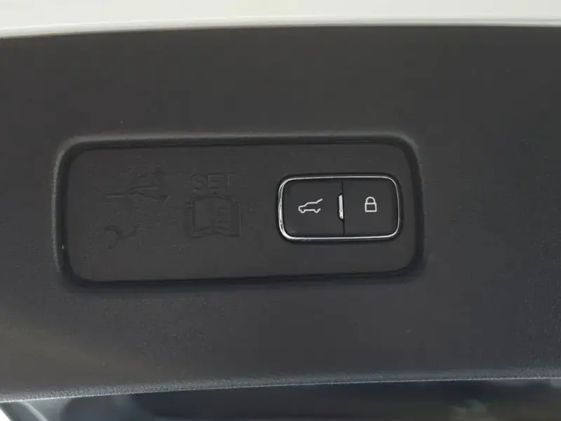 2020 Lincoln Aviator с пробегом 71 033 км