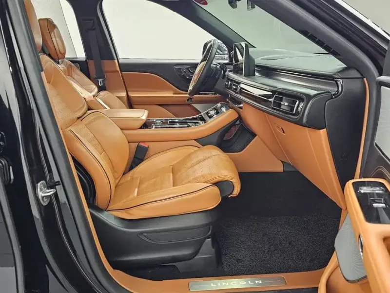 2021 Lincoln Aviator с пробегом 25 580 км