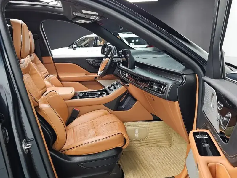 2022 Lincoln Aviator с пробегом 91 439 км