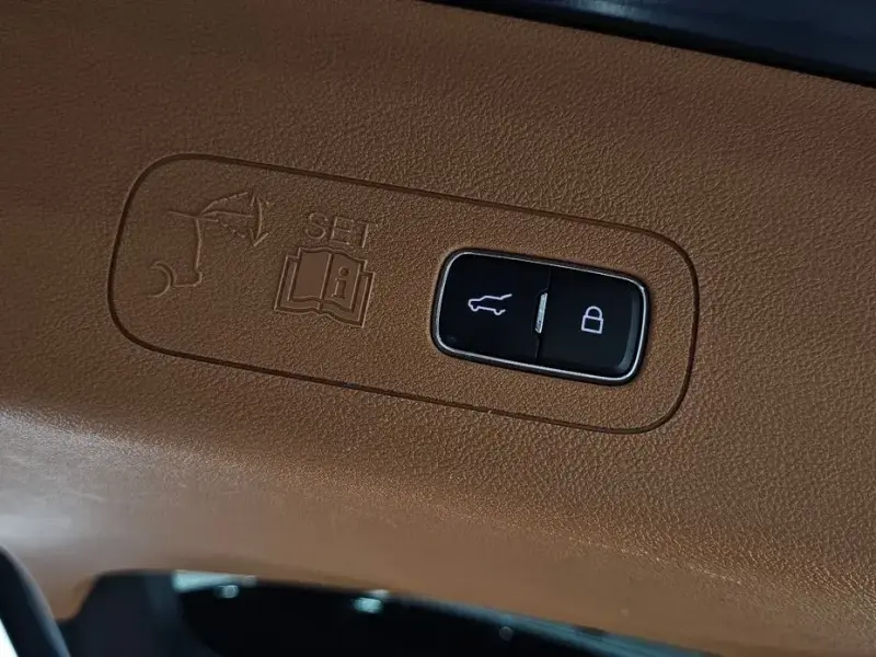 2022 Lincoln Aviator с пробегом 91 439 км