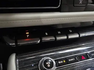 2020 Lincoln Aviator с пробегом 43 466 км