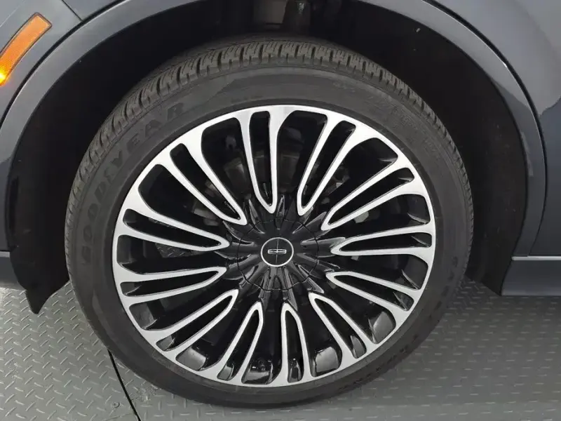 2022 Lincoln Aviator с пробегом 48 464 км