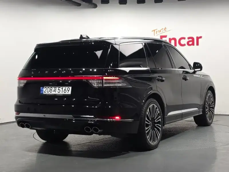 2025 Lincoln Aviator с пробегом 7 807 км
