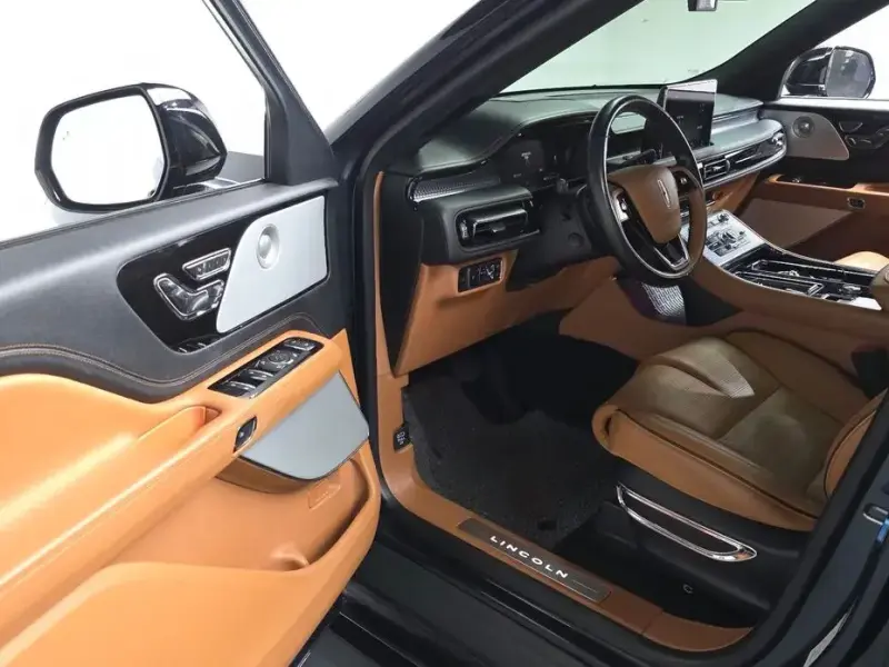 2023 Lincoln Aviator с пробегом 40 358 км