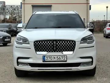 2021 Lincoln Aviator с пробегом 125 596 км