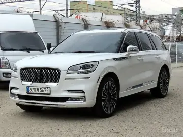 2021 Lincoln Aviator с пробегом 125 596 км