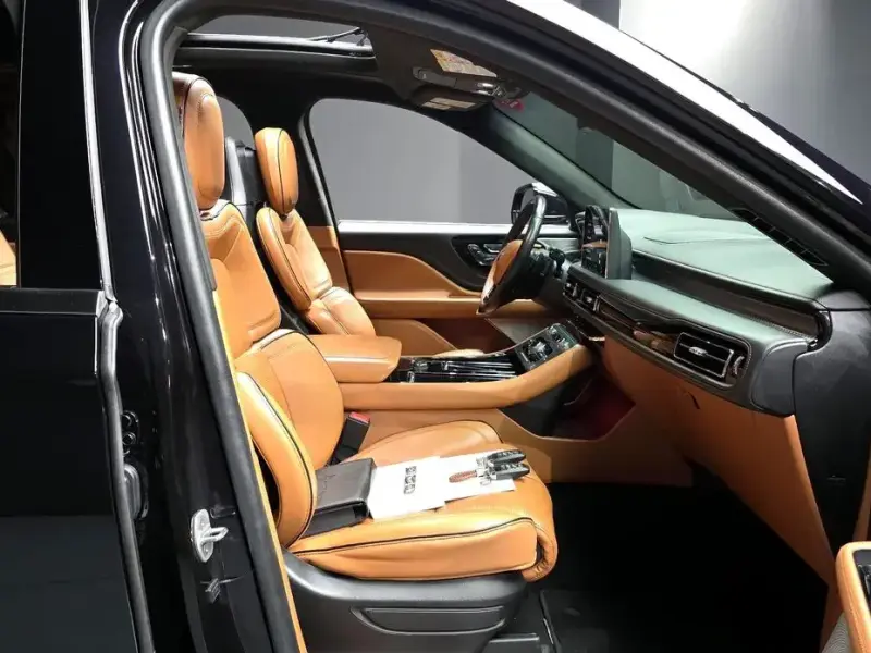 2023 Lincoln Aviator с пробегом 73 775 км