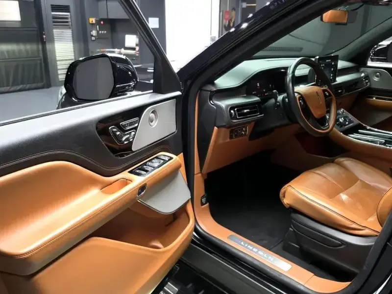 2023 Lincoln Aviator с пробегом 73 775 км