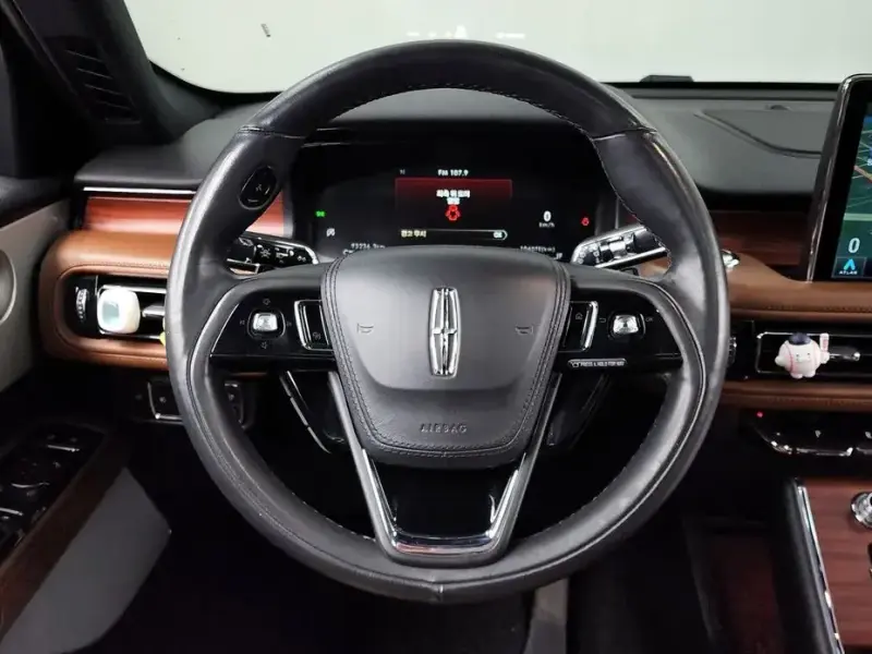 2021 Lincoln Aviator с пробегом 93 236 км