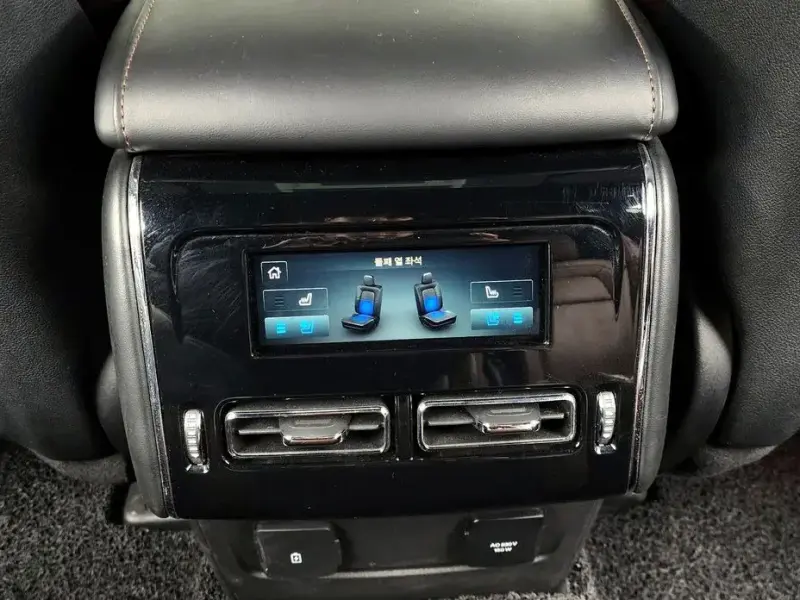 2021 Lincoln Aviator с пробегом 93 236 км