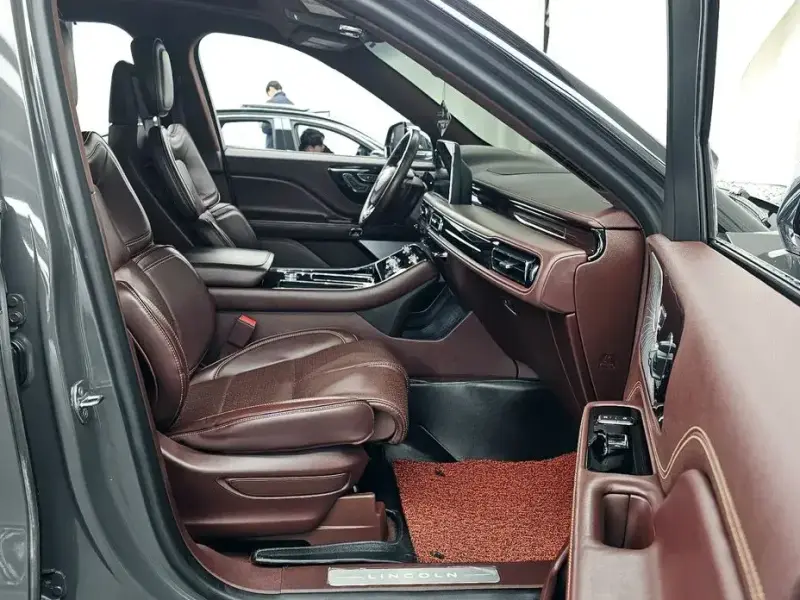 2021 Lincoln Aviator с пробегом 68 356 км