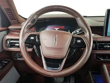 2021 Lincoln Aviator с пробегом 68 356 км