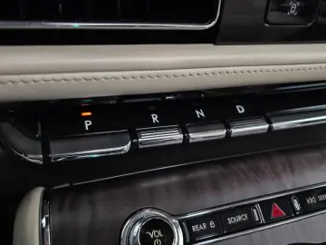 2020 Lincoln Aviator с пробегом 66 387 км