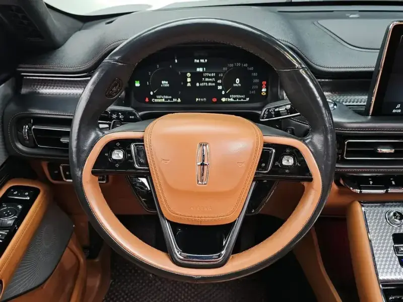 2020 Lincoln Aviator с пробегом 107 436 км