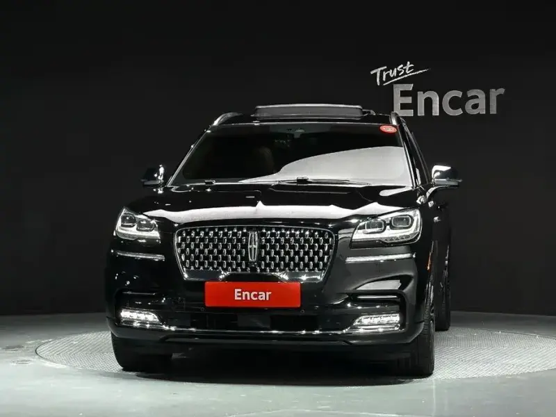 2022 Lincoln Aviator с пробегом 32 337 км